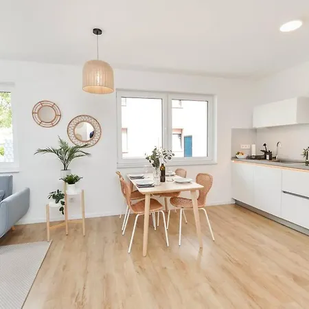 At Weinmeister - Elegant & Sonnig *