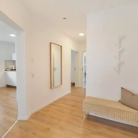 At Weinmeister - Elegant & Sonnig بيليفيلد